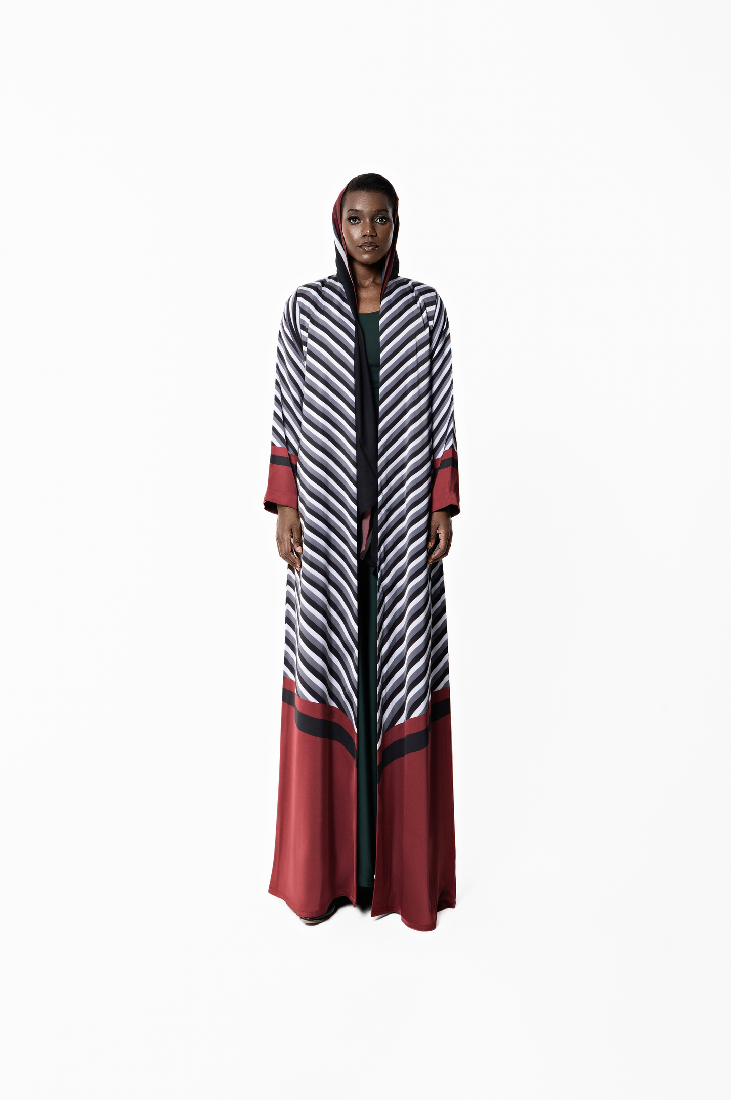 THE MARAIS ABAYA