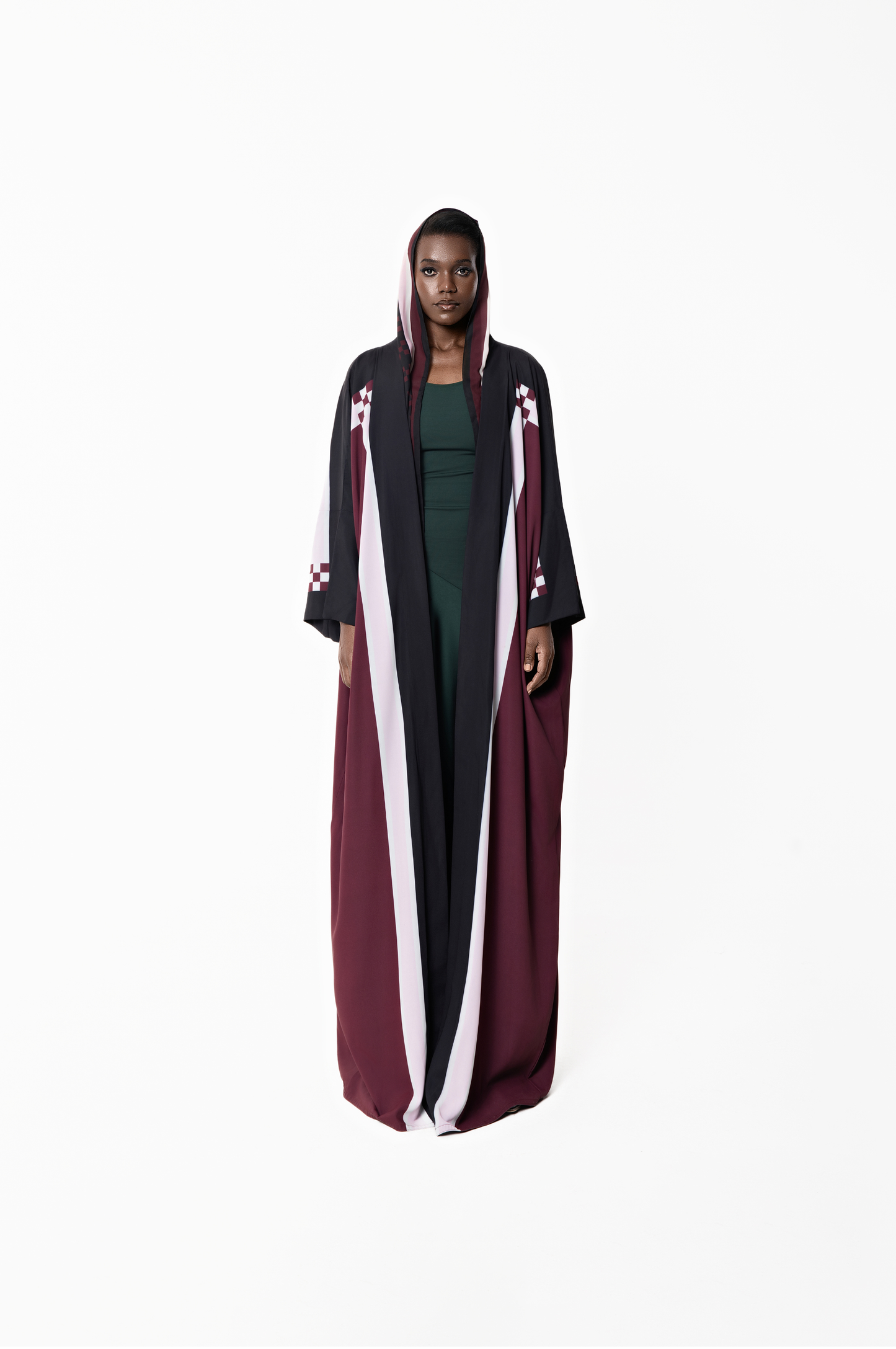 THE GEOMETRICA ABAYA